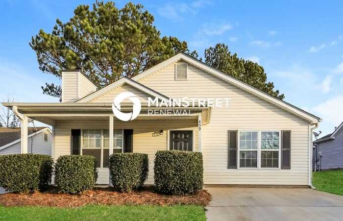 459 Eagles Crossing Circle
