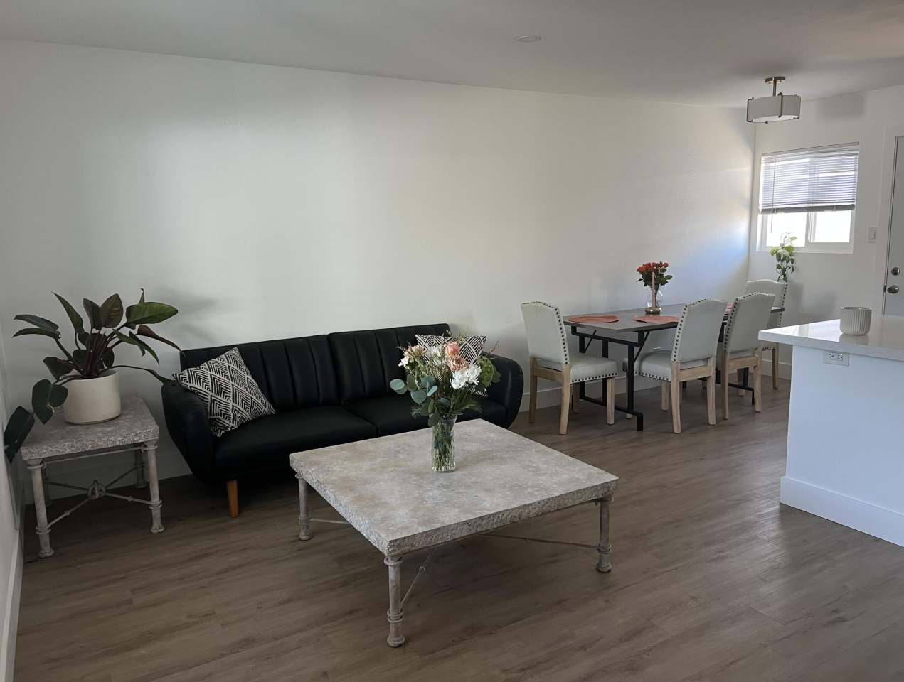 4490 E Camino Parocela unit: 3