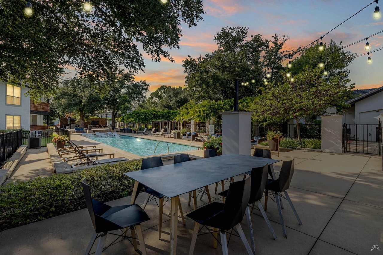 Villas At Chase Oaks