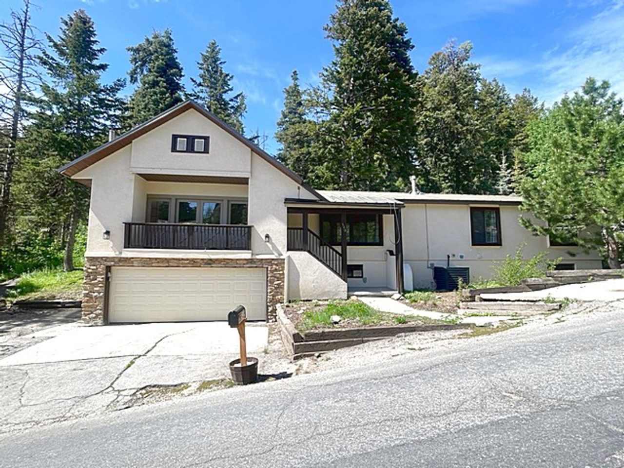 Mountain Retreat Home in Summit Park