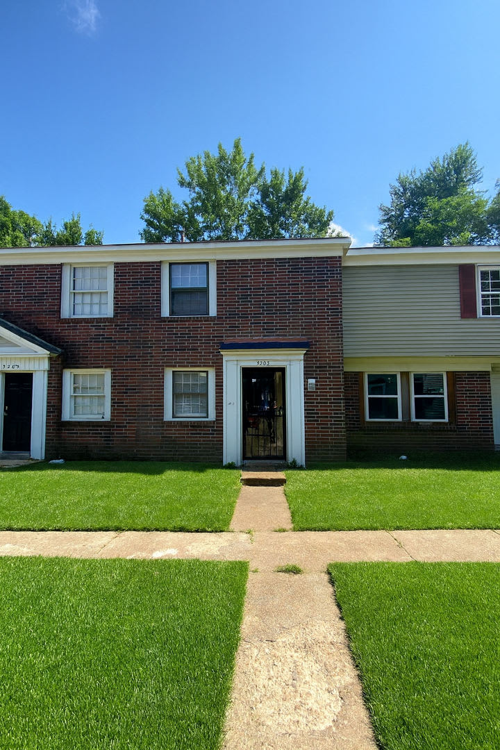 5203 Flowering Peach Dr