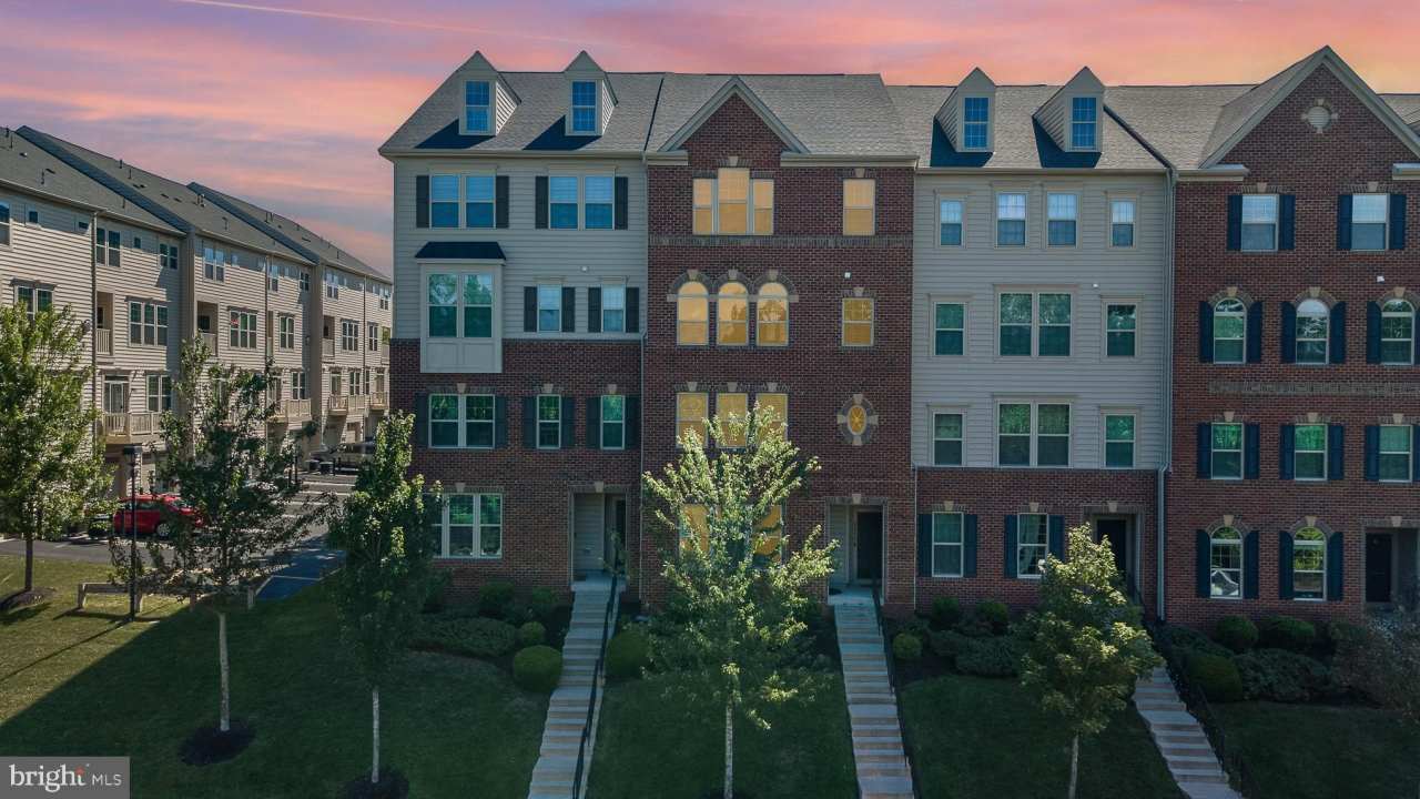 25890 RACING SUN Drive