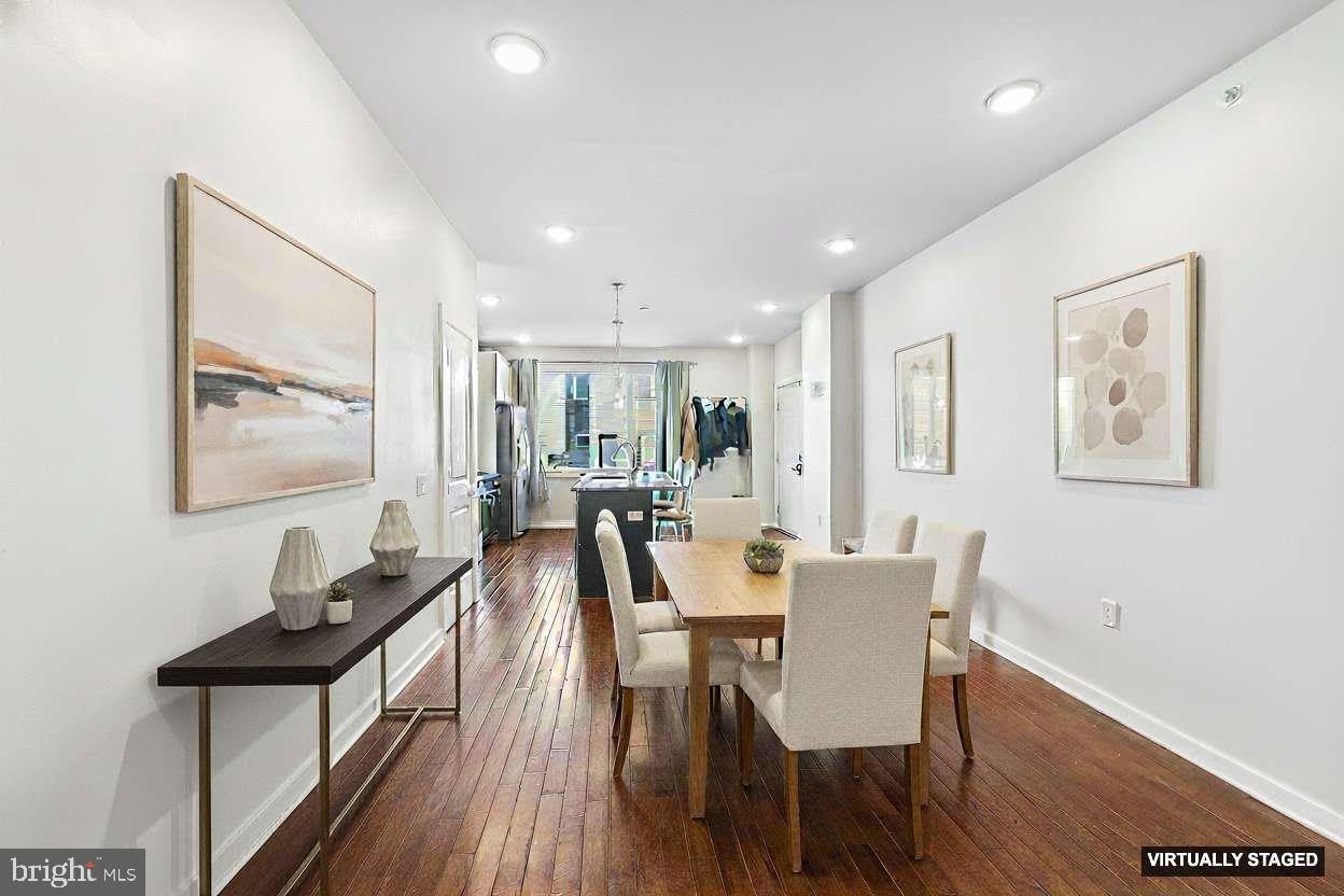 1640 N 5TH Court unit: 29-Fl 1