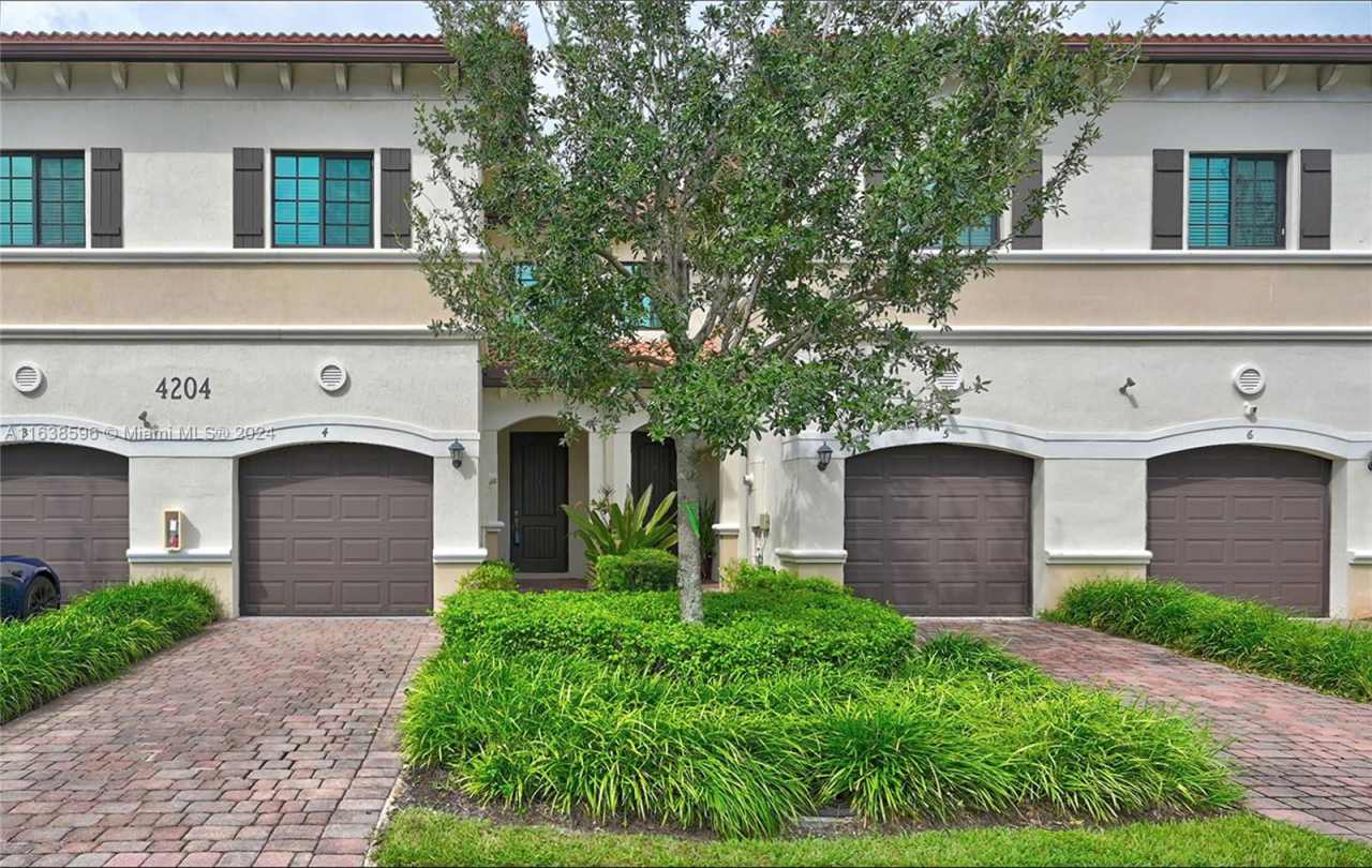 4204 North Dixie Highway