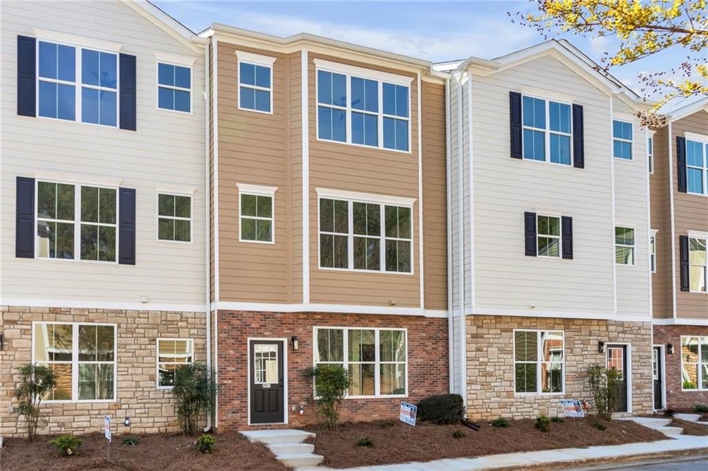 201 Riverstone Commons Circle