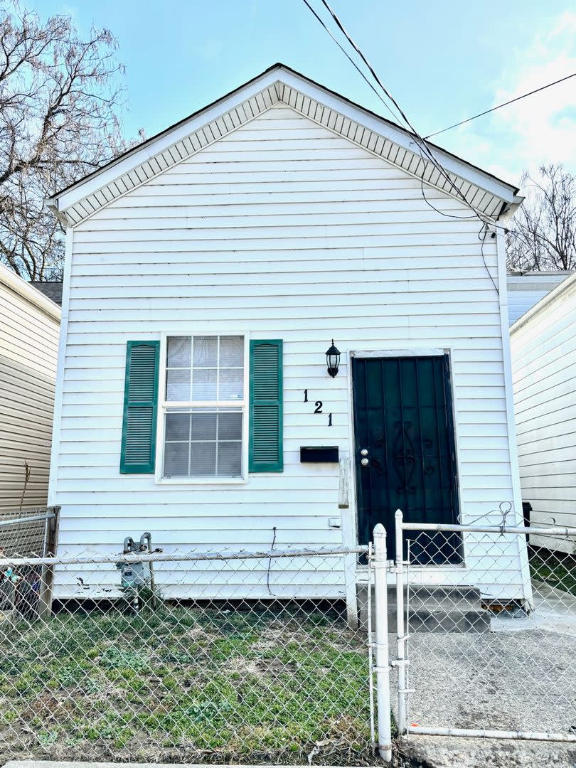 Spacious 4 bedroom in Portland-Section 8 Accepted **1/2 off first months rent**