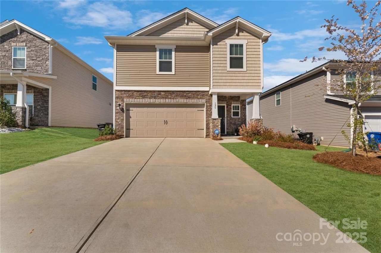 126 John Cardinal Dr Professionally managed by Select Real Estate Group