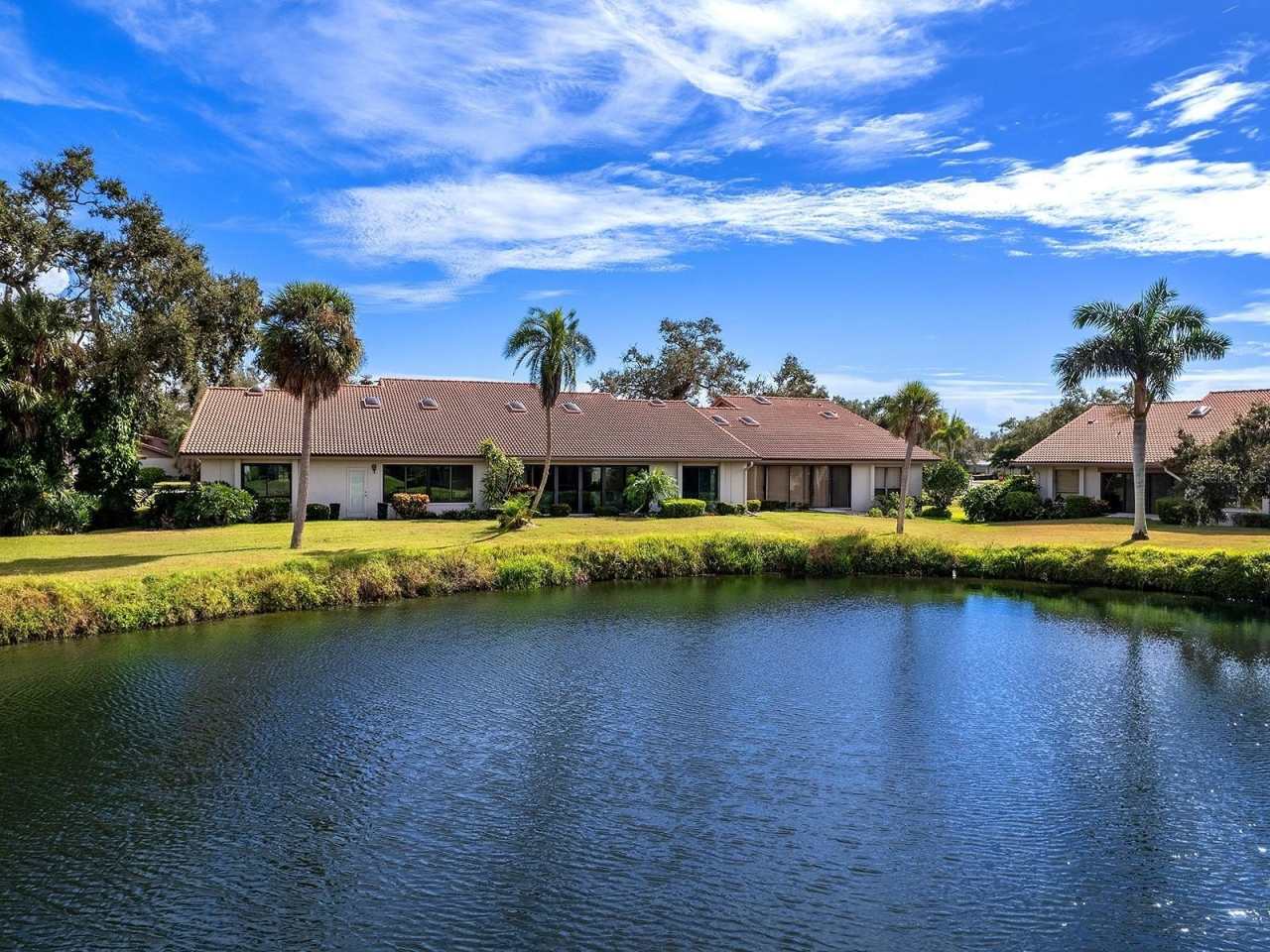 6094 WILSHIRE BOULEVARD