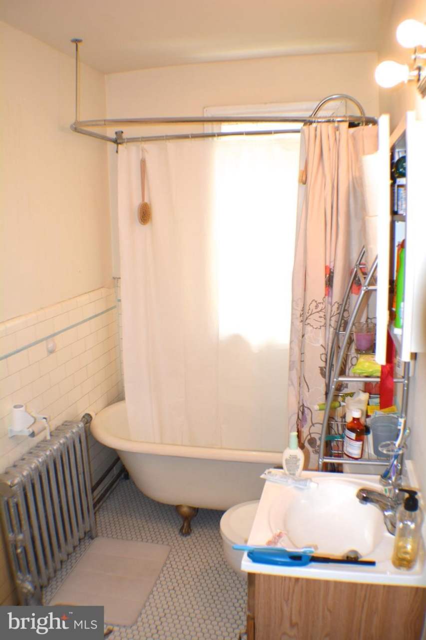 243 W RITTENHOUSE STREET