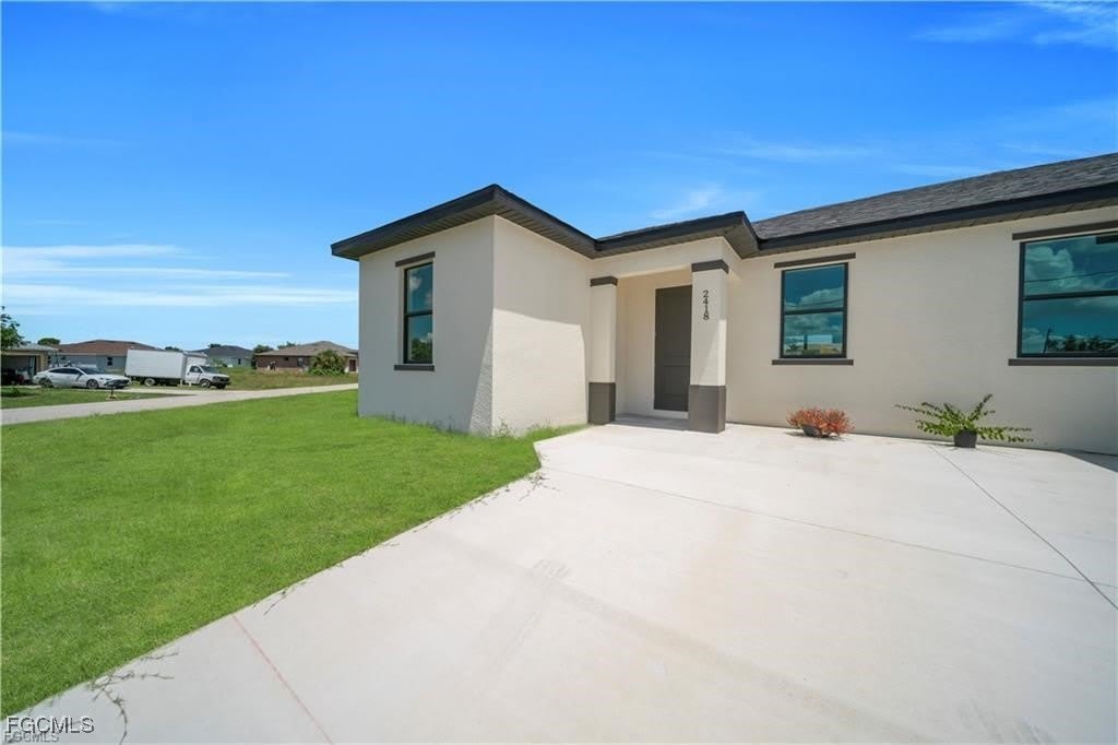 2416/2418 XELDA Avenue N