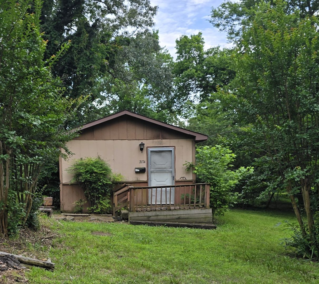 Easy Living in Batesville • Cozy 1 Bedroom Close to College!