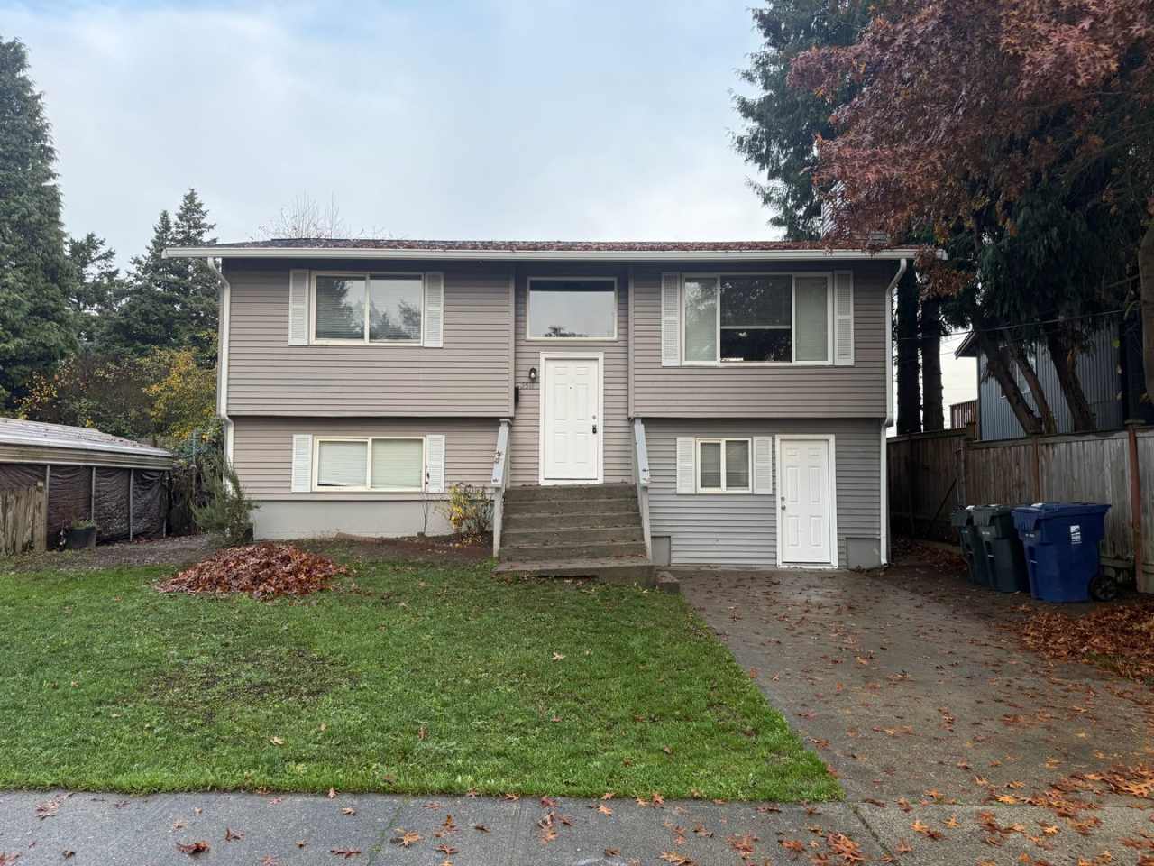 BRAND NEW 5 bed House in Tacoma School District!