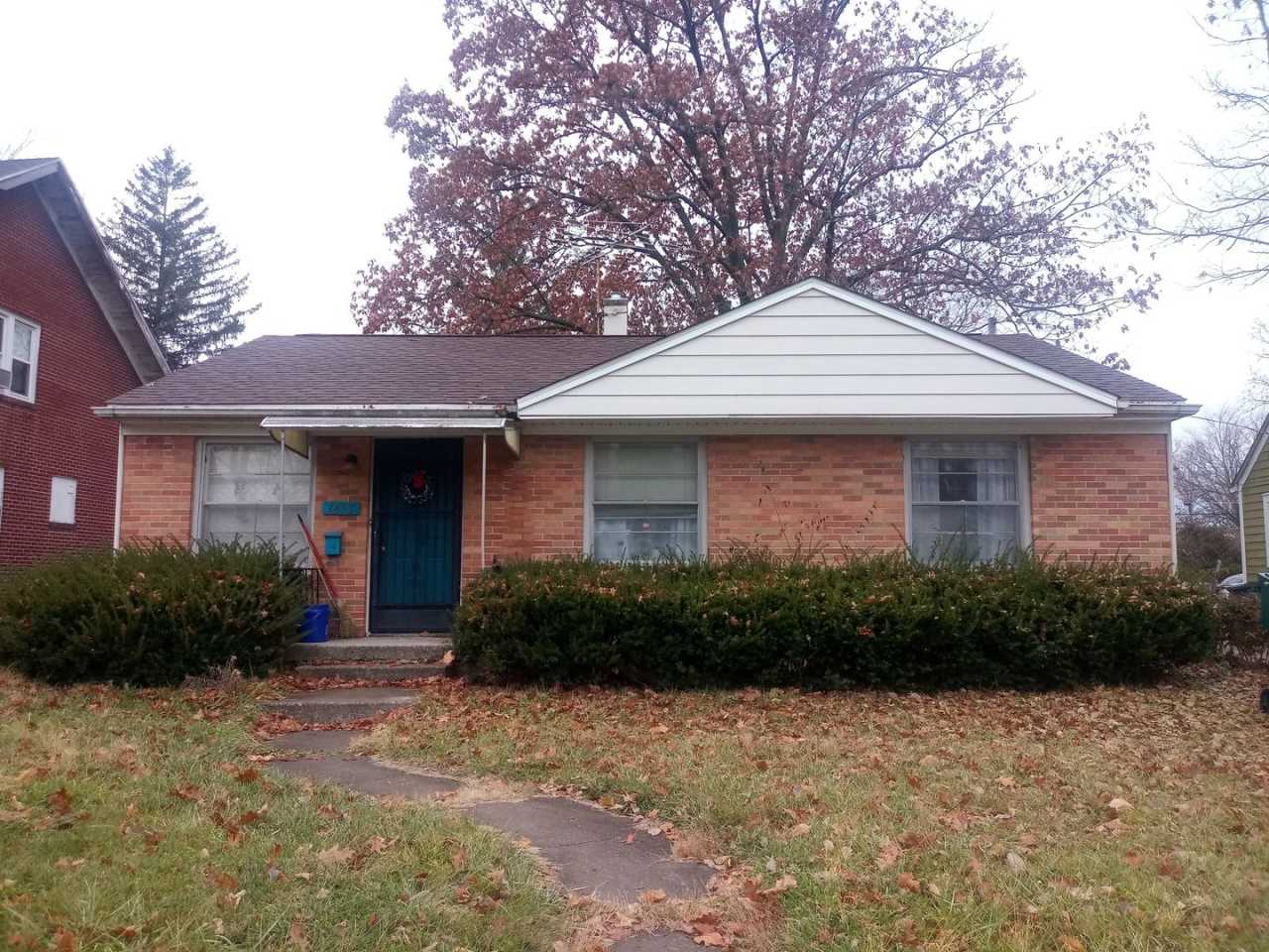 PRELEASING for AUGUST! Close to Campus