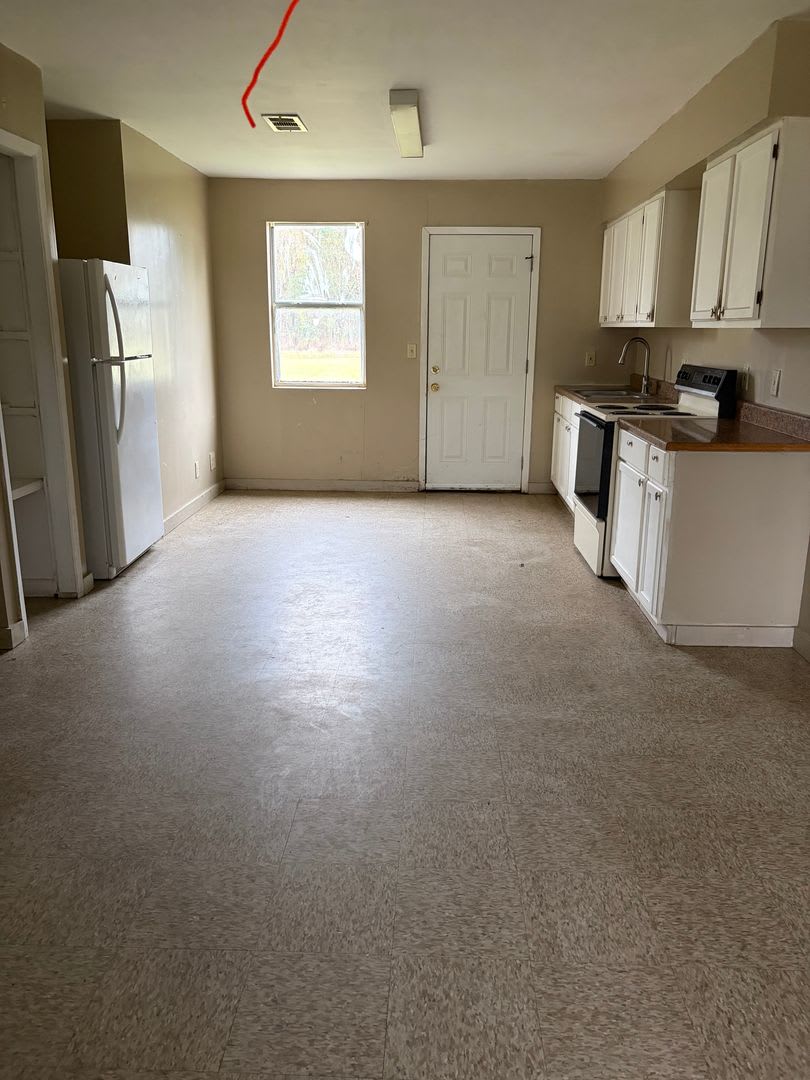 413 - B Hickory St. - Pineville