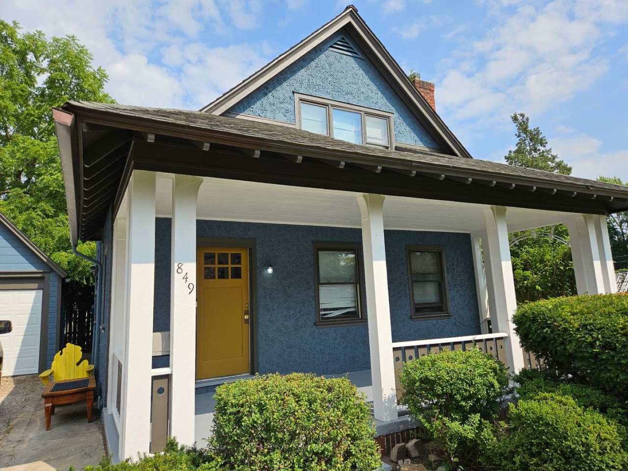 849 East University Ave. | JOIN THE WAITLIST TODAY!