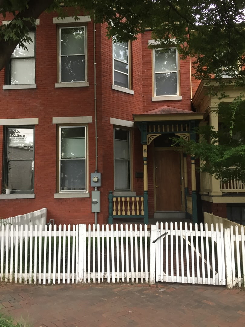 Amazing 3 bdrm/1.5 bath House Conveniently Located in The Heart of VCU and Downtown!