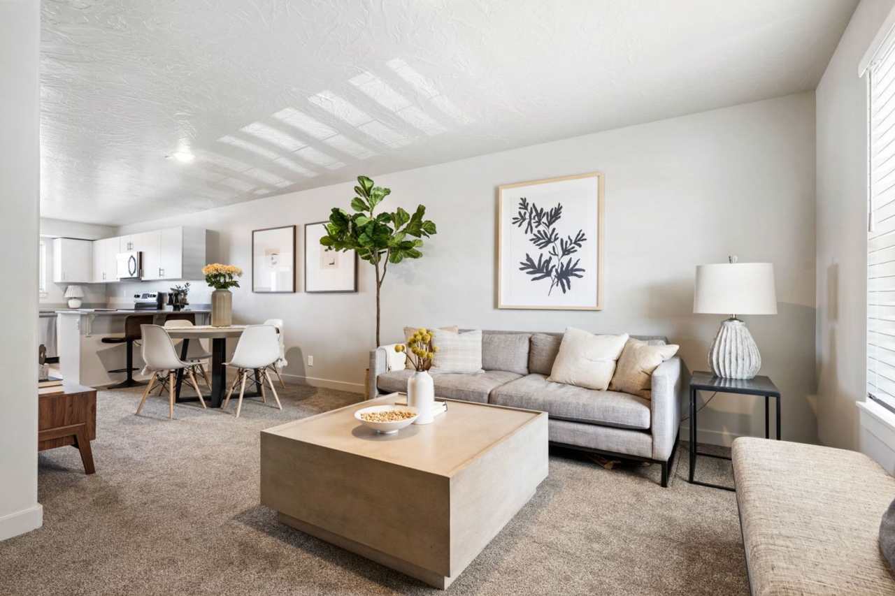 Great 2 Bed 1 Bath in Hurricane!!