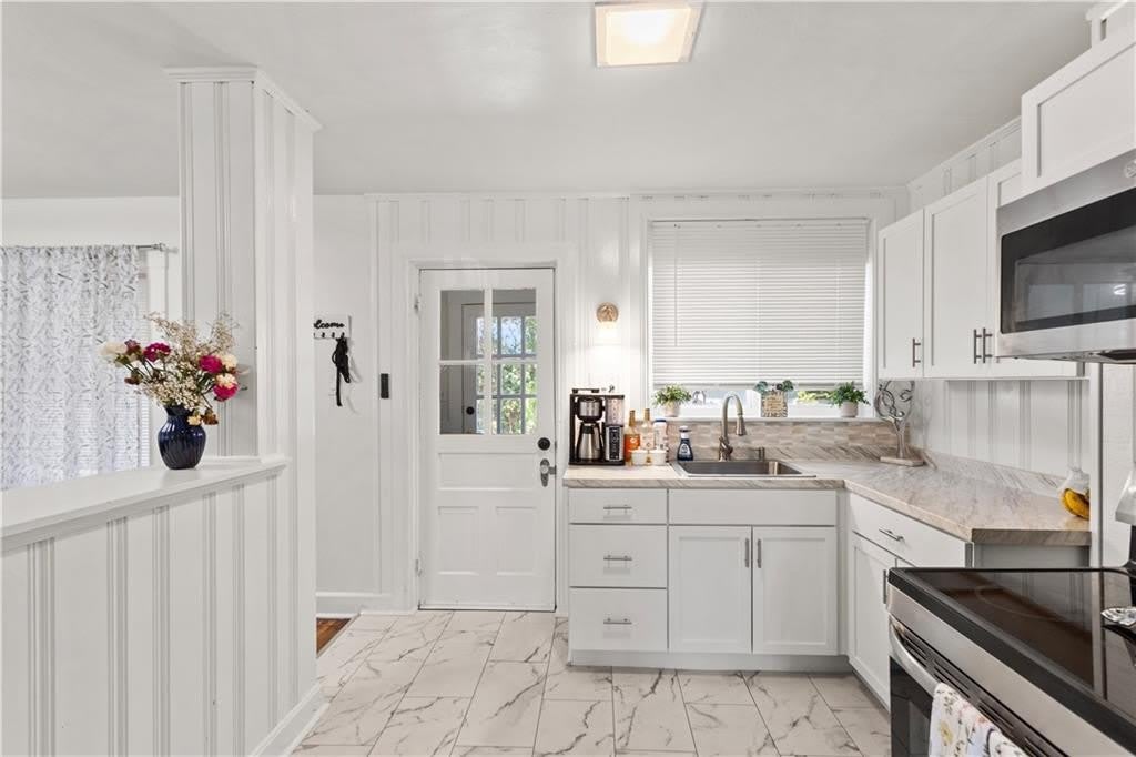 476 Providence Street