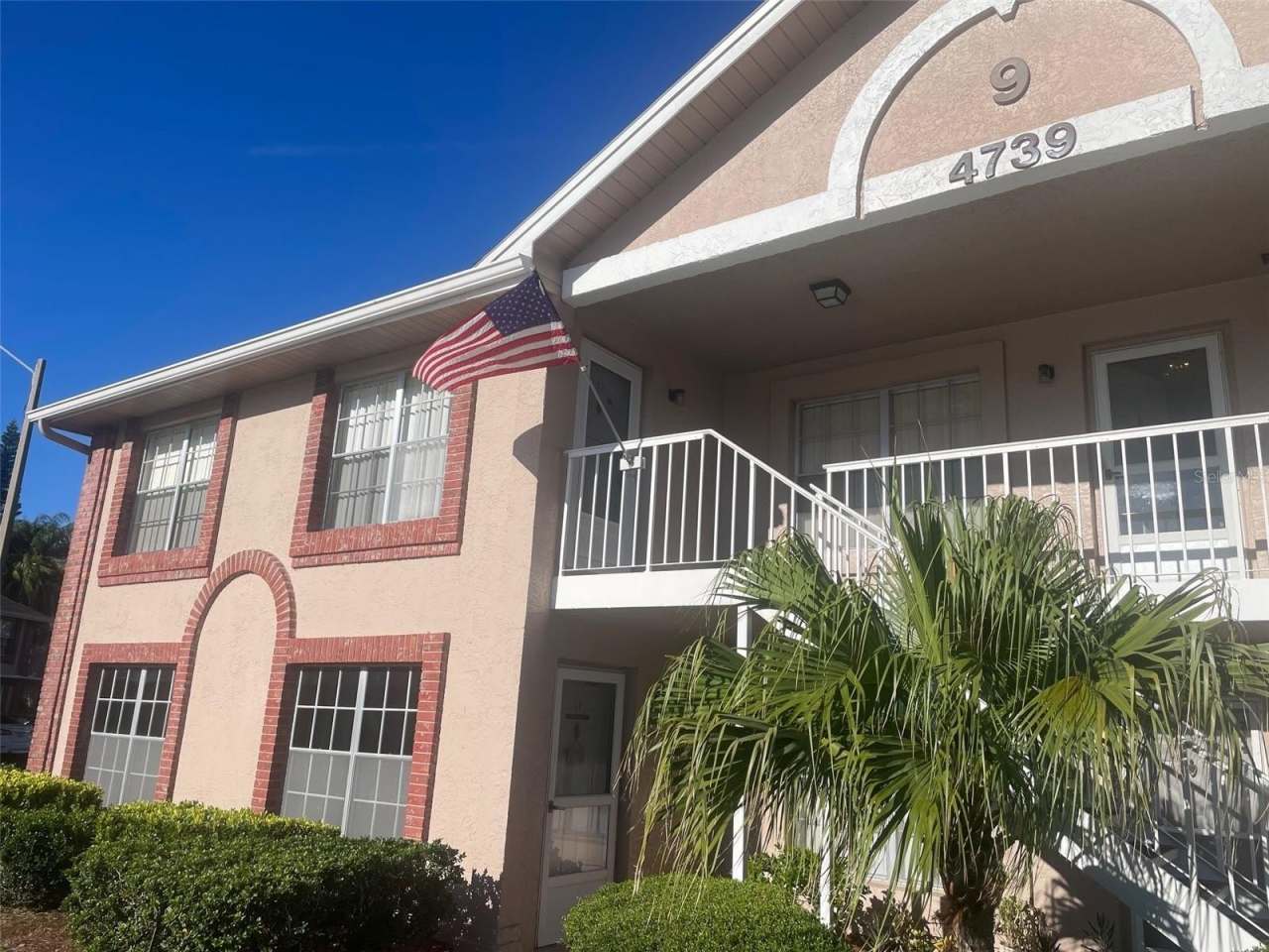 4739 MYRTLE OAK DRIVE