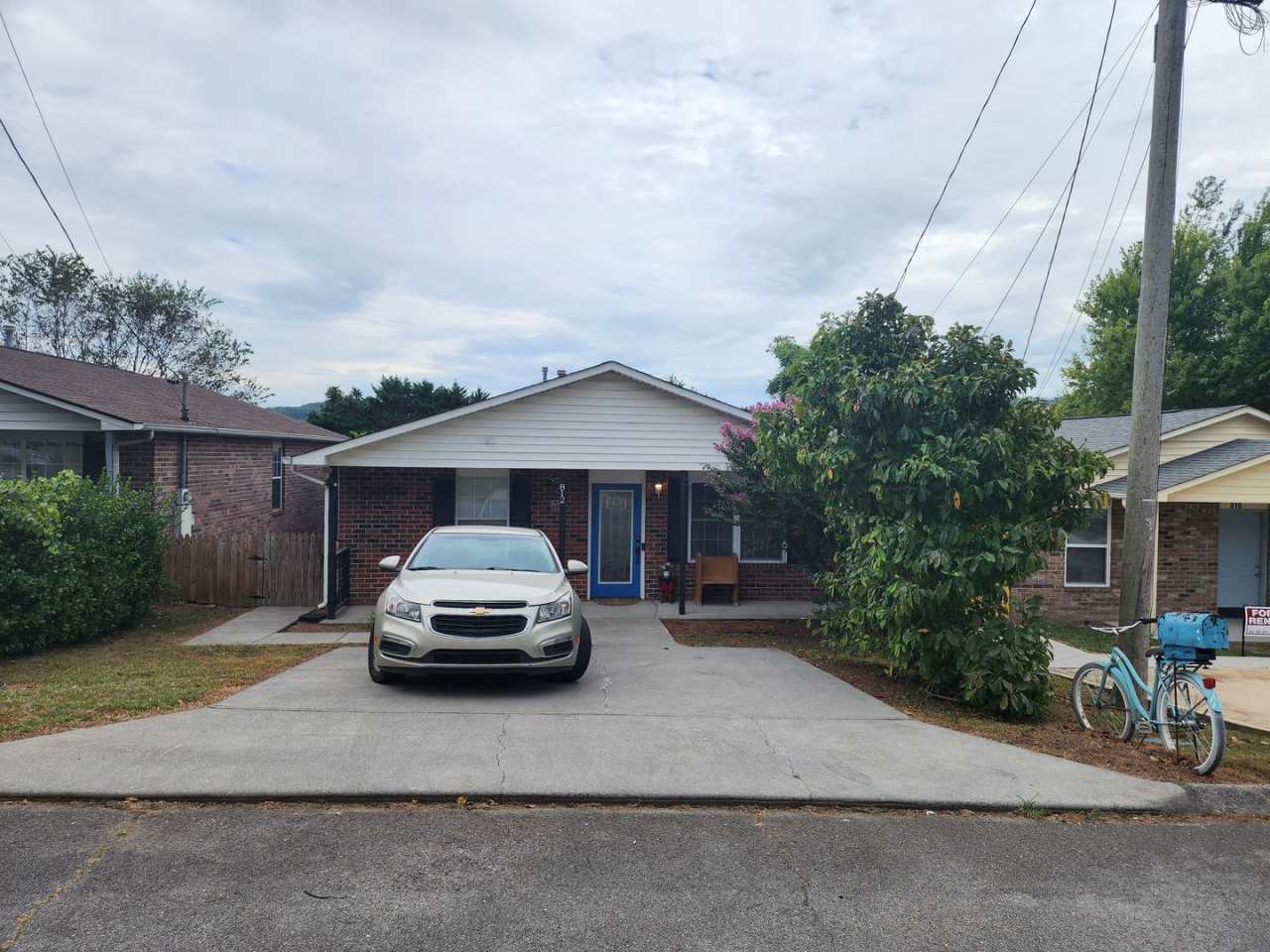 Knoxville 37938 - 3 bed 2 bath home - call Tom Parry 865-607-3649