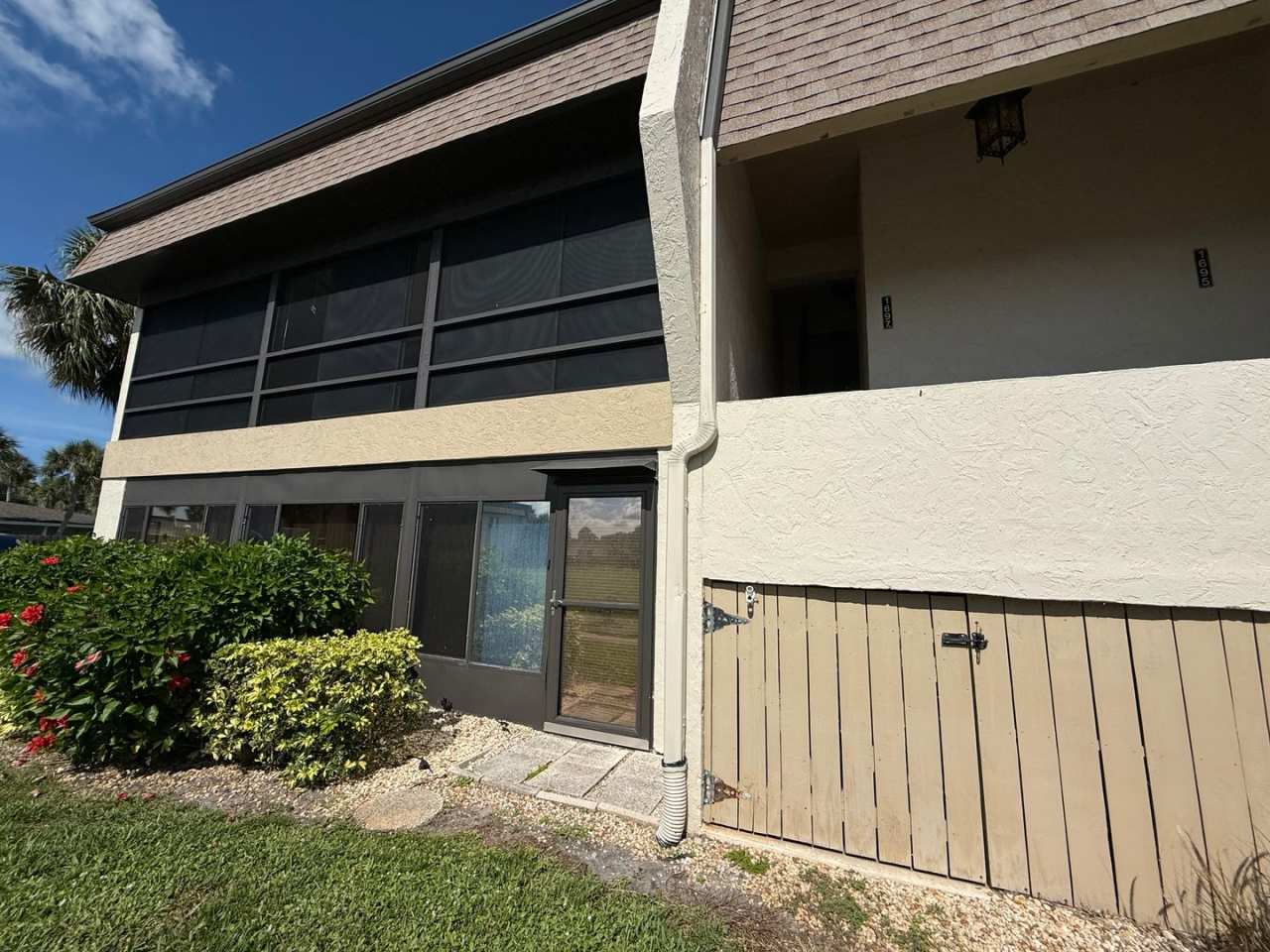 2 Bedroom/2 Bathroom Available Now! 55+ Annual Furnished or Unfurnished