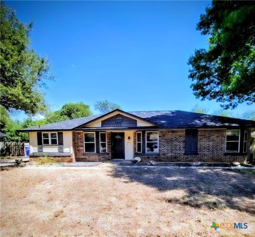 200 N Mount Rushmore Drive