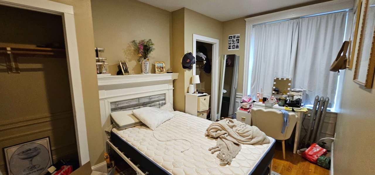 Exquisitely Renovated 4Bed Near BU and Longwood. Heat/HW incl; move-in cost rebate available