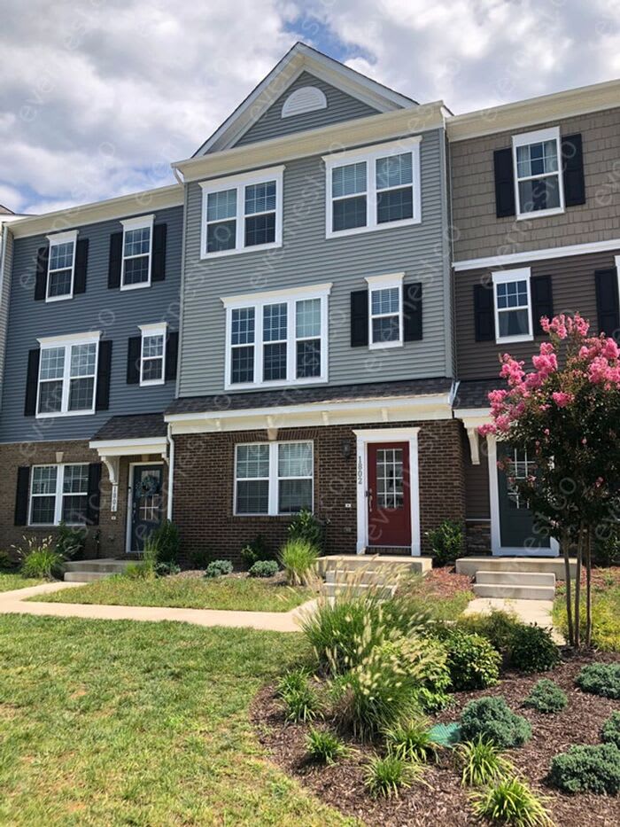 1802 Sag Harbor Lane