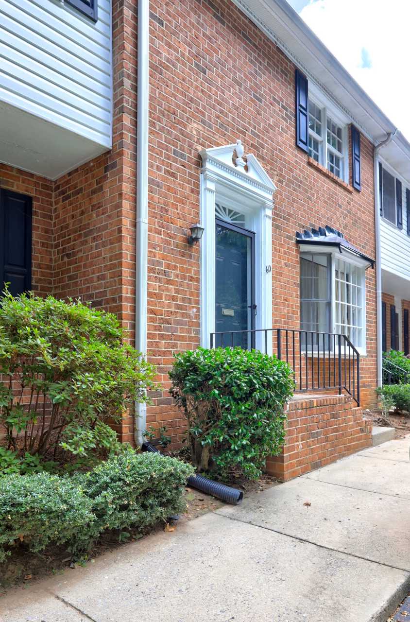 6520 Roswell RoadUnit 60