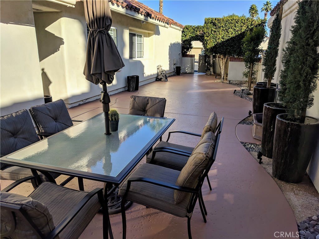 43695 Calle Las Brisas W