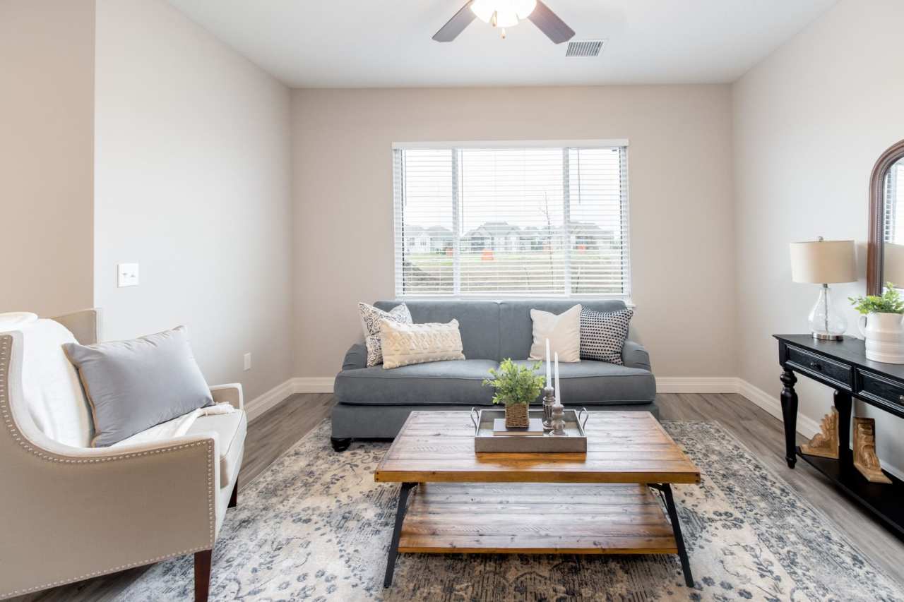 Beautiful 2BR/2BA Unit Available in Senior Living Community (55+)