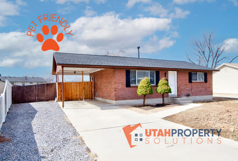 10412 South Statice Avenue