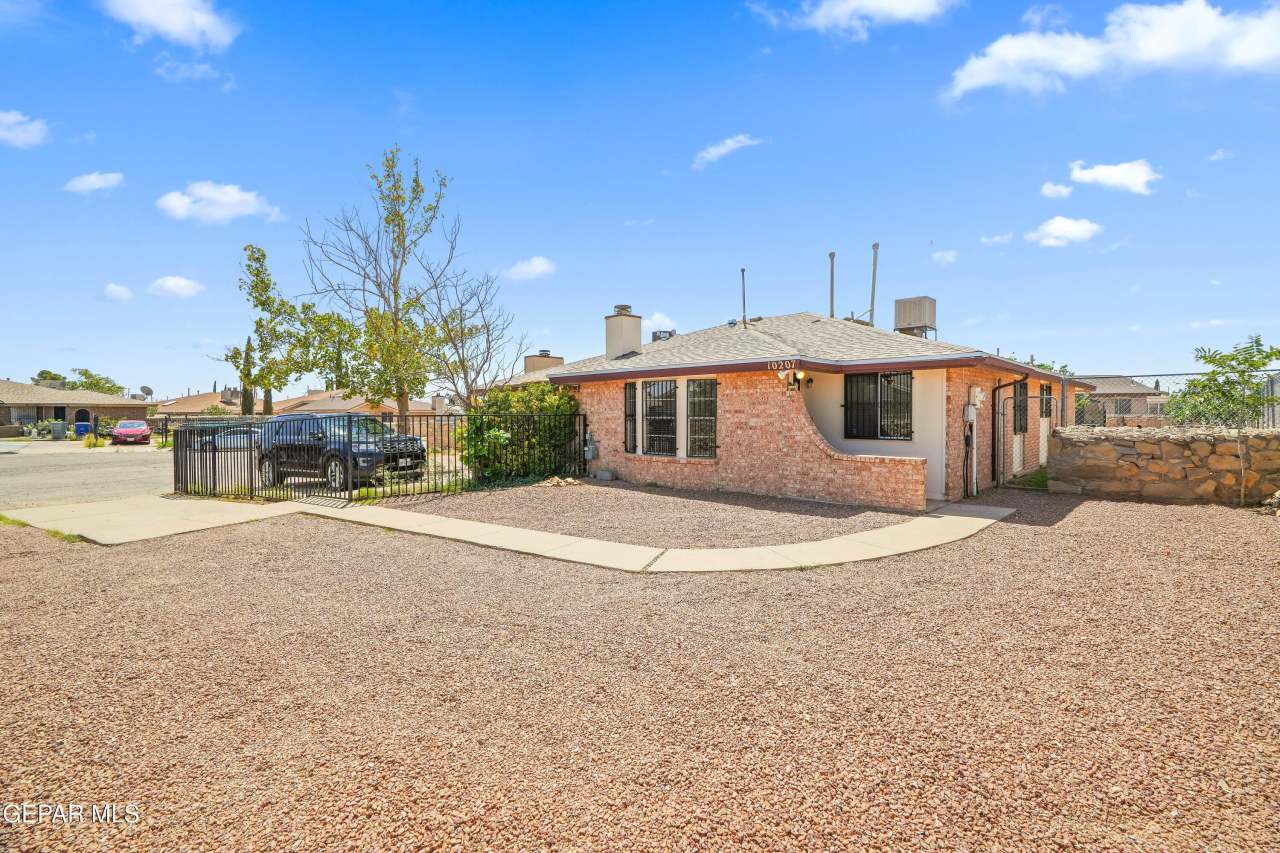 10207 ANGEL FALLS Place