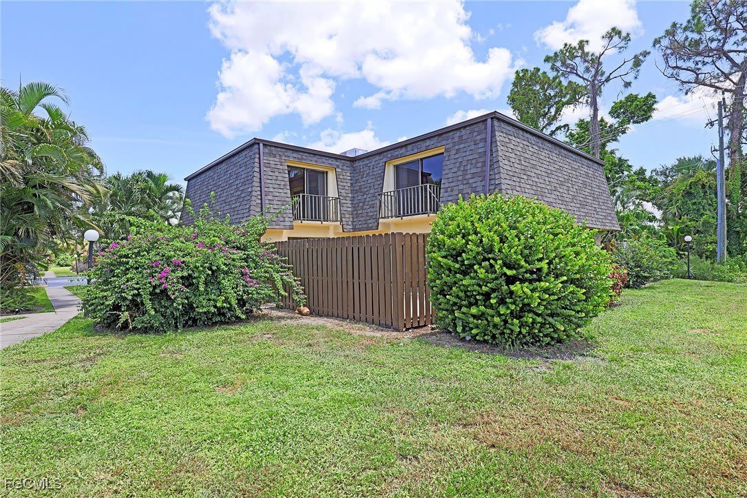 5580 Malt Drive unit: 2