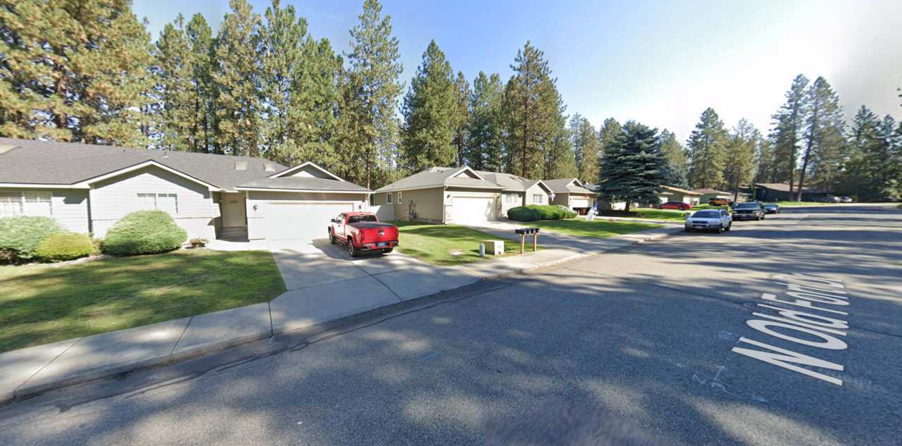 Stunning 3 Bed, 2 Bath Home near Riverside State Park!