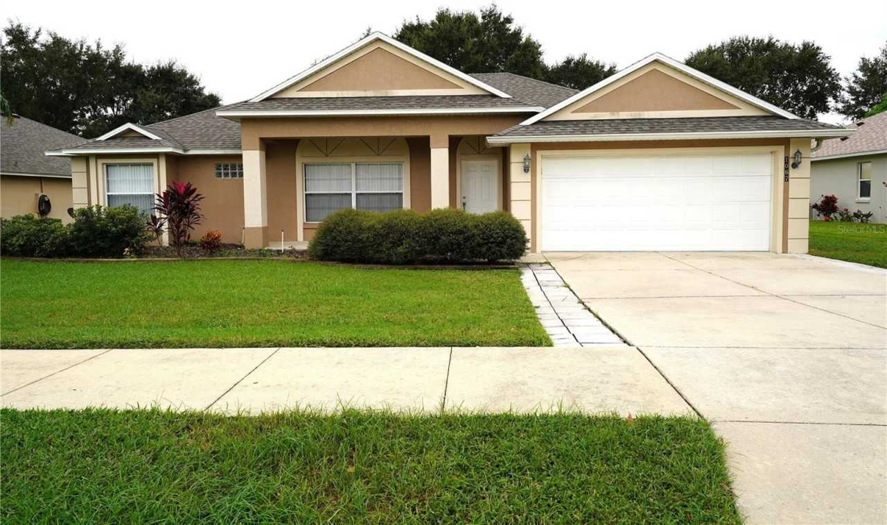 1067 PRINCETON DRIVE