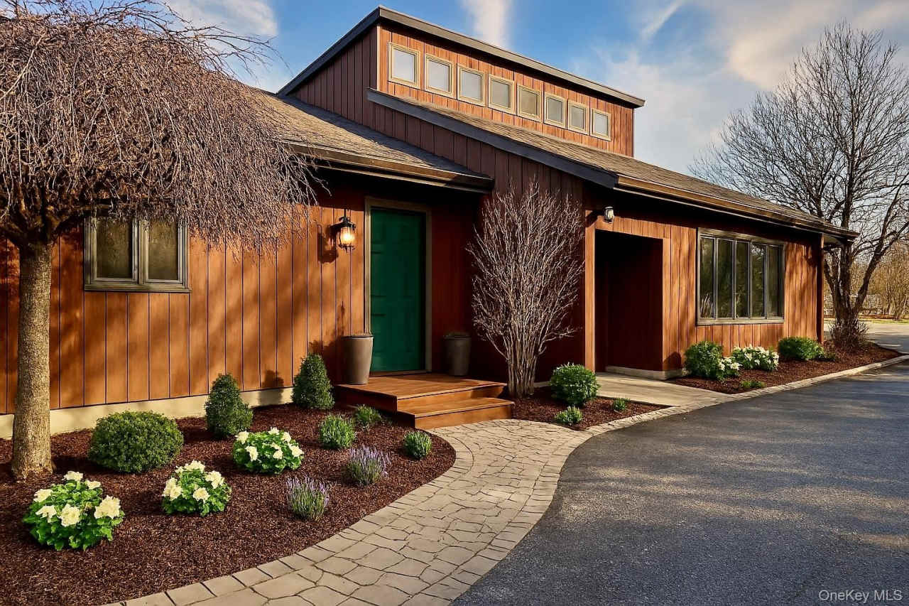 565 Prosperous Valley Road