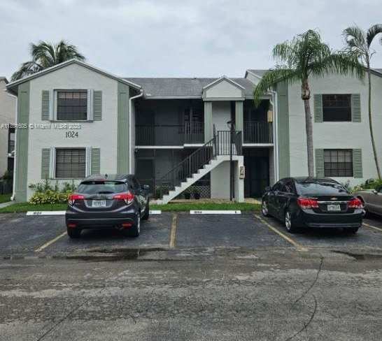 1024 S Independence Dr