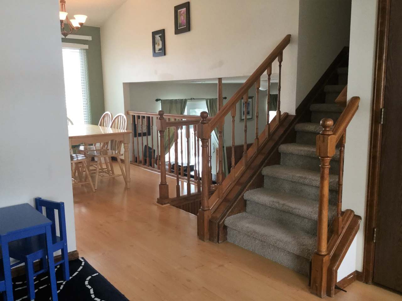 Fantastic 4BR, 3.5BA! Deck, FP, great yard, location!! (Regal)