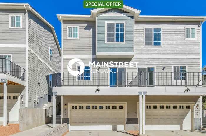830 Promontory Rock Grv