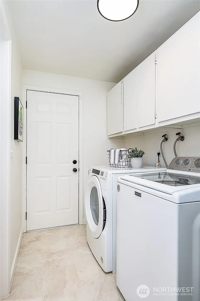 211 160th Street Southeast