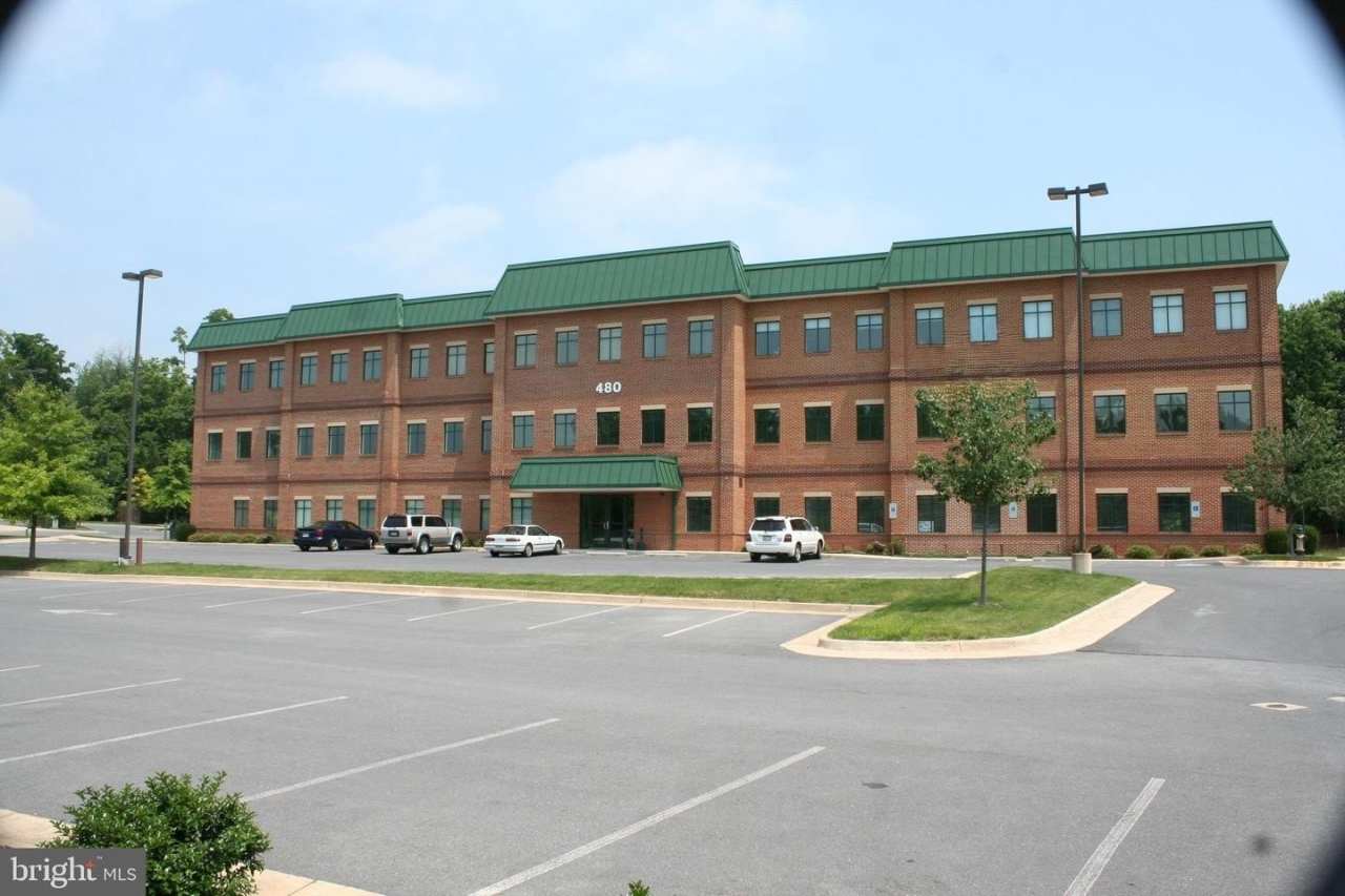 480 W JUBAL EARLY DR #300