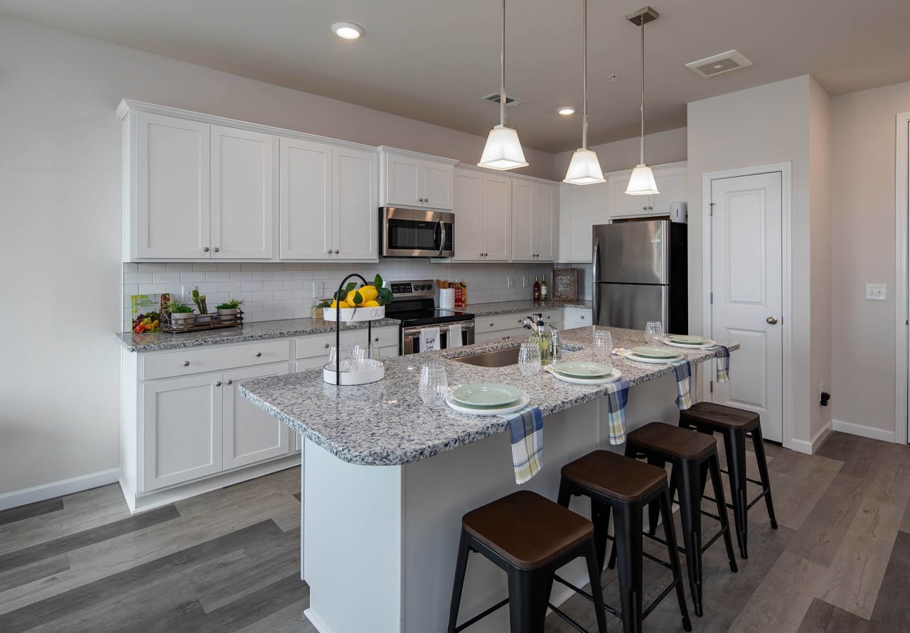 Crest at Burkitt Ridge Apartments and Townhomes