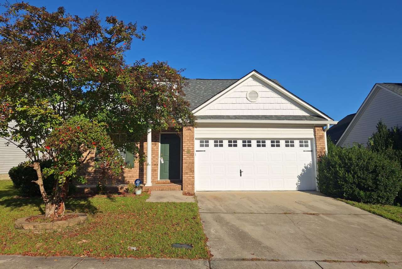 Marvelous Three Bedroom Home in Lake Carolina!