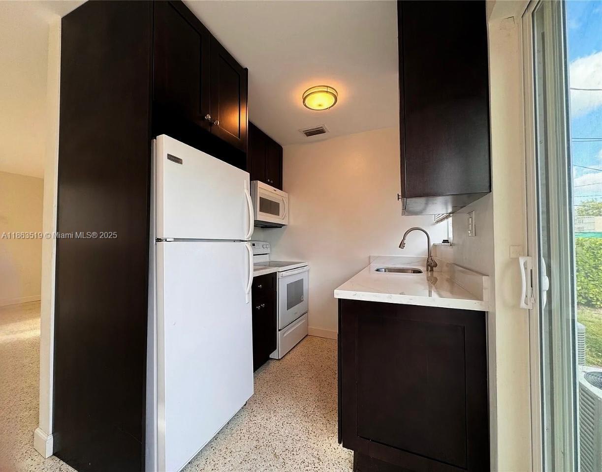 628 West 17th Street