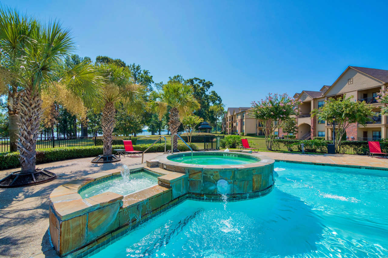 Lakeshore Villas