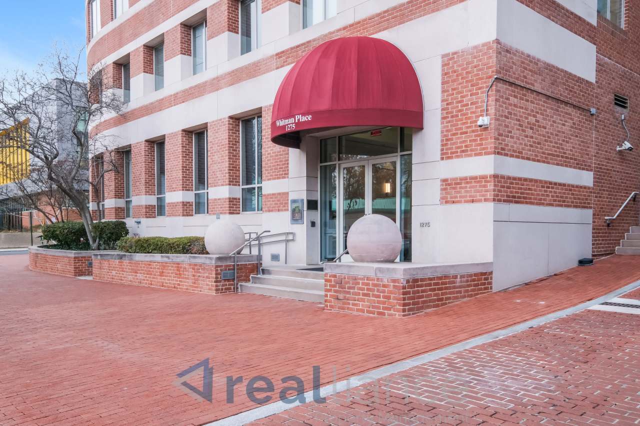 1275 25th St NW Apt 602