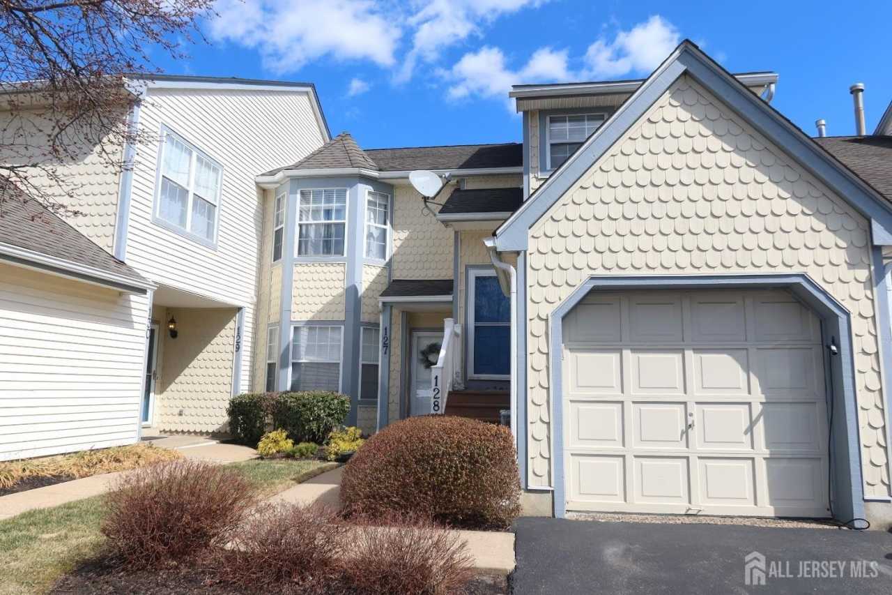 127 Evergreen Court