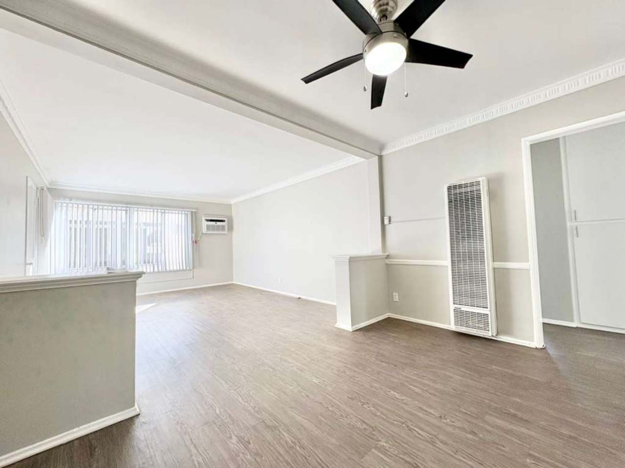 5309-5315 Whitsett Avenue