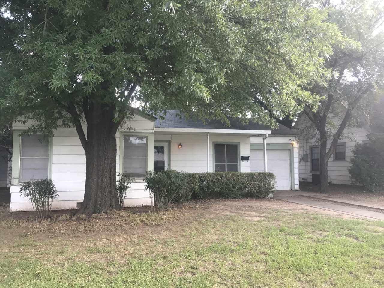 Cute 2 bedroom home!